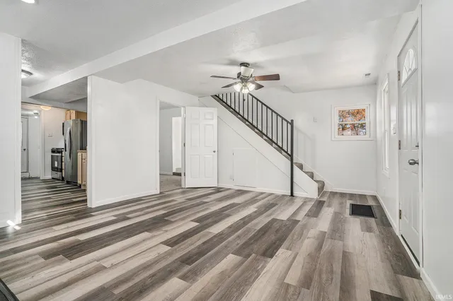 $175,000 | 6950 North 315 East, Howe, IN 46746