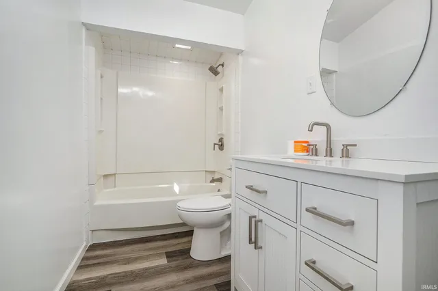 $175,000 | 6950 North 315 East, Howe, IN 46746