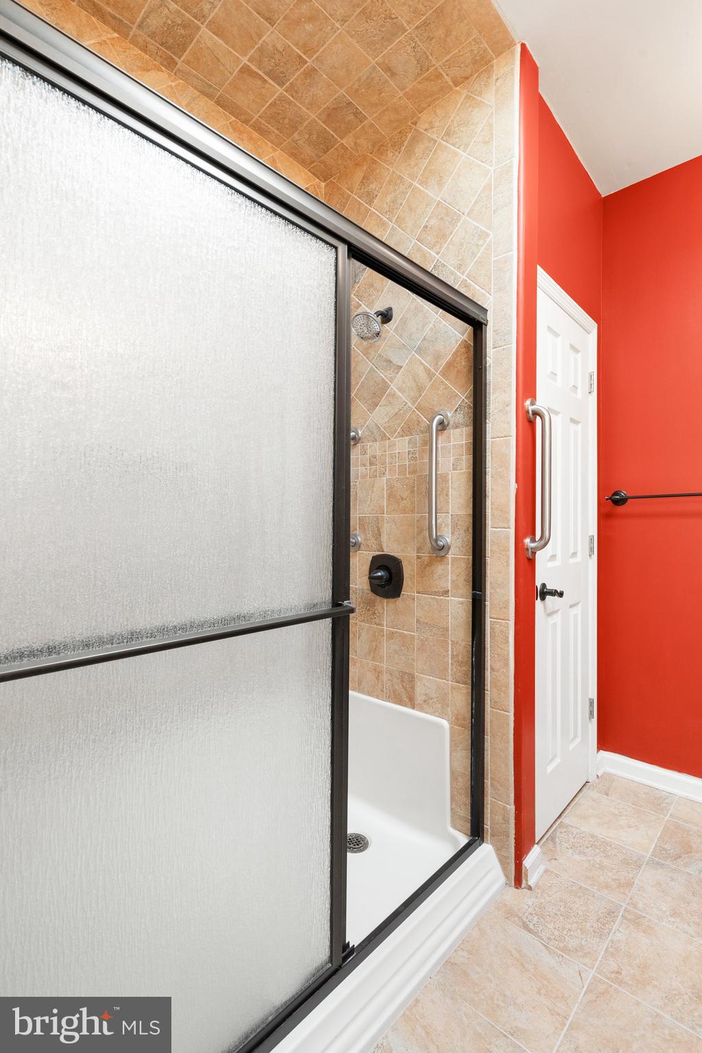 10 Hampton Road Manahawkin, NJ 08050 - Photo 19 of 36 a view of a bathroom with shower