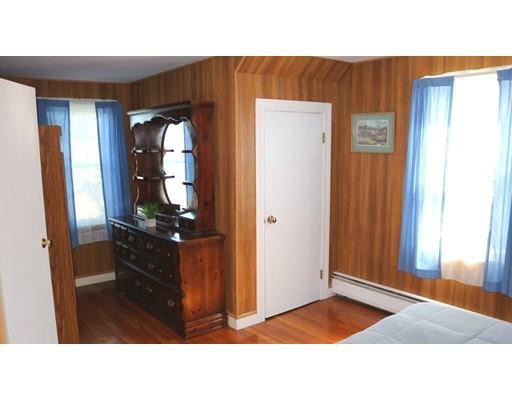 82 Edgewater Road Hull, MA 02045 - Photo 14 of 25