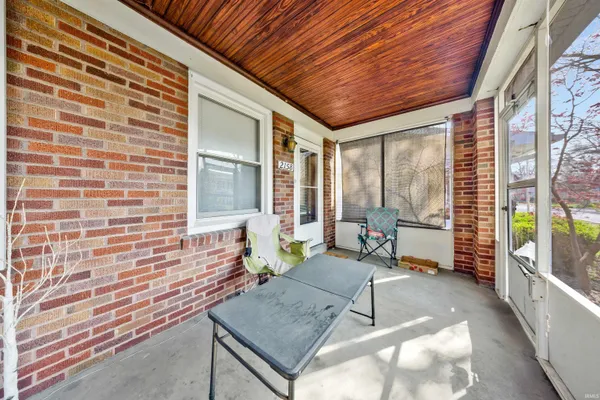 $165,000 | 2156-2158 Bayard Park Drive, Evansville, IN 47714