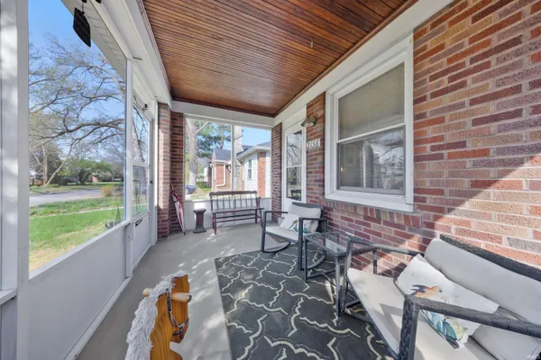 $165,000 | 2156-2158 Bayard Park Drive, Evansville, IN 47714