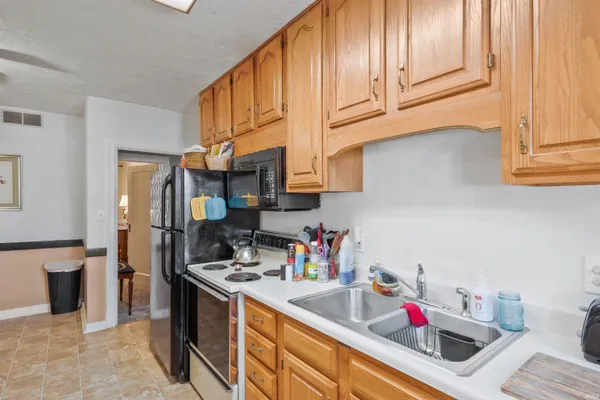 $165,000 | 2156-2158 Bayard Park Drive, Evansville, IN 47714