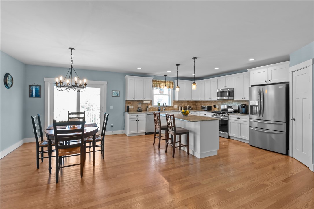 89 Silas Hill Way Exeter, RI 02822 - Photo 8 of 35