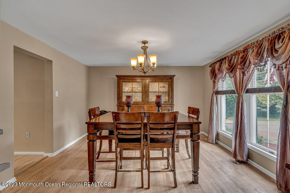 2 Hyacinth Court Cream Ridge, NJ 08514 - Photo 14 of 70 036_dsc09513