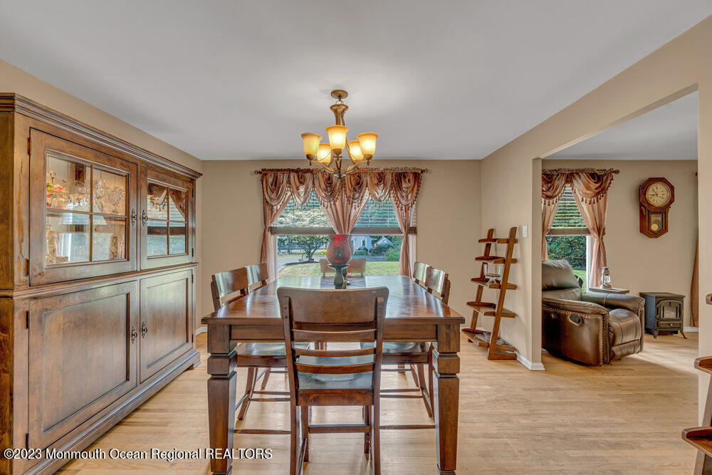 2 Hyacinth Court Cream Ridge, NJ 08514 - Photo 17 of 70 040_dsc09533