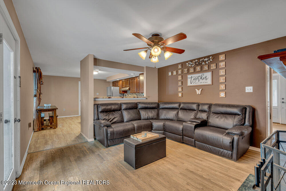 2 Hyacinth Court Cream Ridge, NJ 08514 - Photo 25 of 70 054_dsc09608