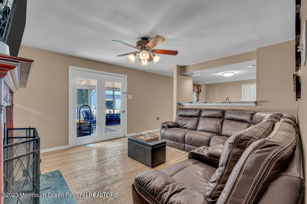 2 Hyacinth Court Cream Ridge, NJ 08514 - Photo 26 of 70 056_dsc09623