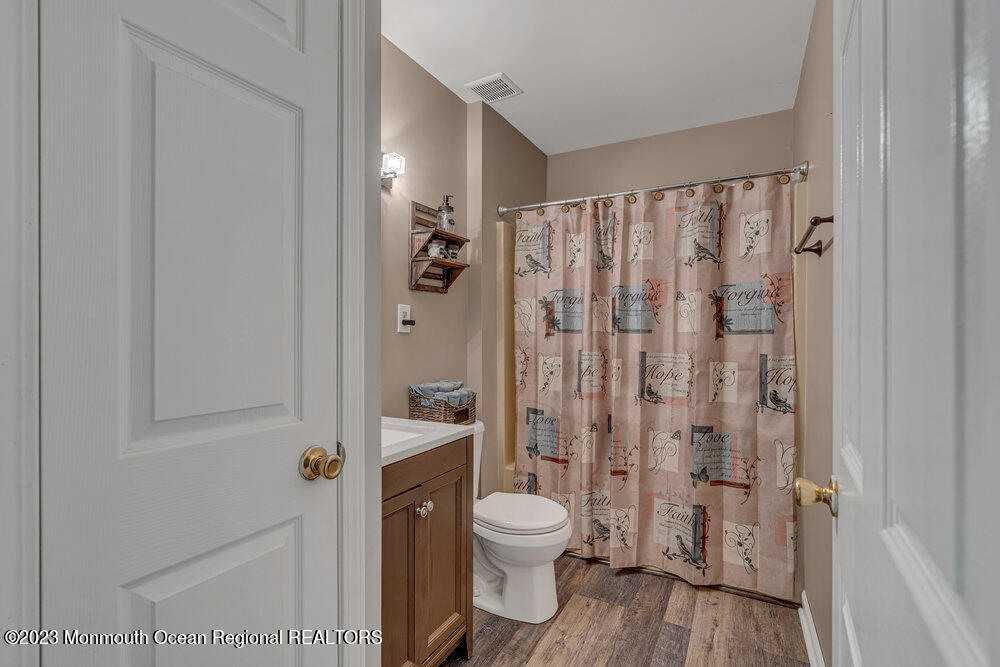 2 Hyacinth Court Cream Ridge, NJ 08514 - Photo 54 of 70 097_dsc09718