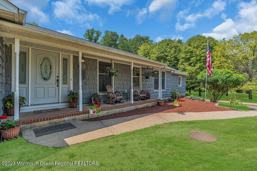2 Hyacinth Court Cream Ridge, NJ 08514 - Photo 6 of 70 022_dsc09798-1