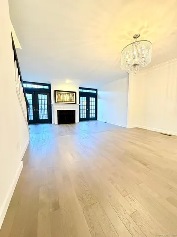 a view of a livingroom with an empty space