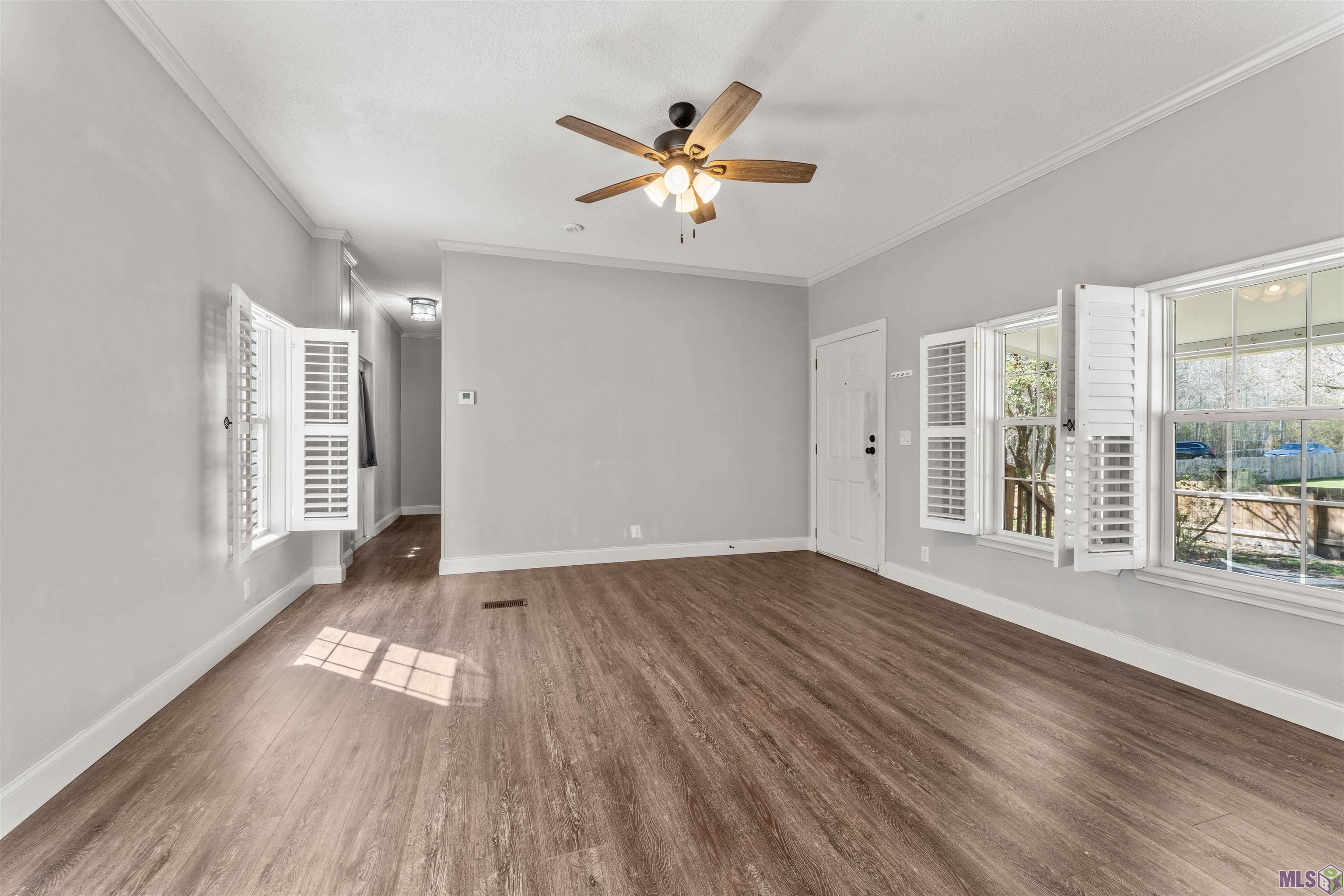 9555 L D Erwin Road Denham Springs, LA 70706 - Photo 3 of 17