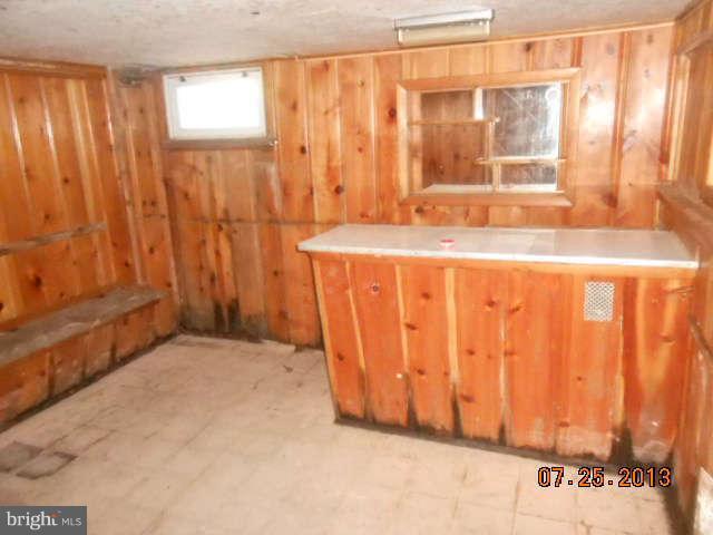 509 Bridgeview Road Baltimore, MD 21225 - Photo 5 of 10 Basement