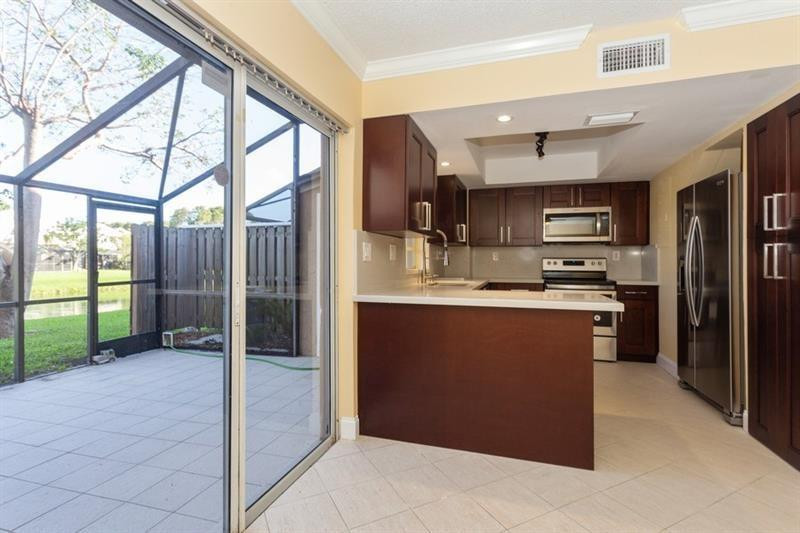 5200 Lake Loop Road Cooper City, FL 33330 - Photo 7 of 34 Photo 8