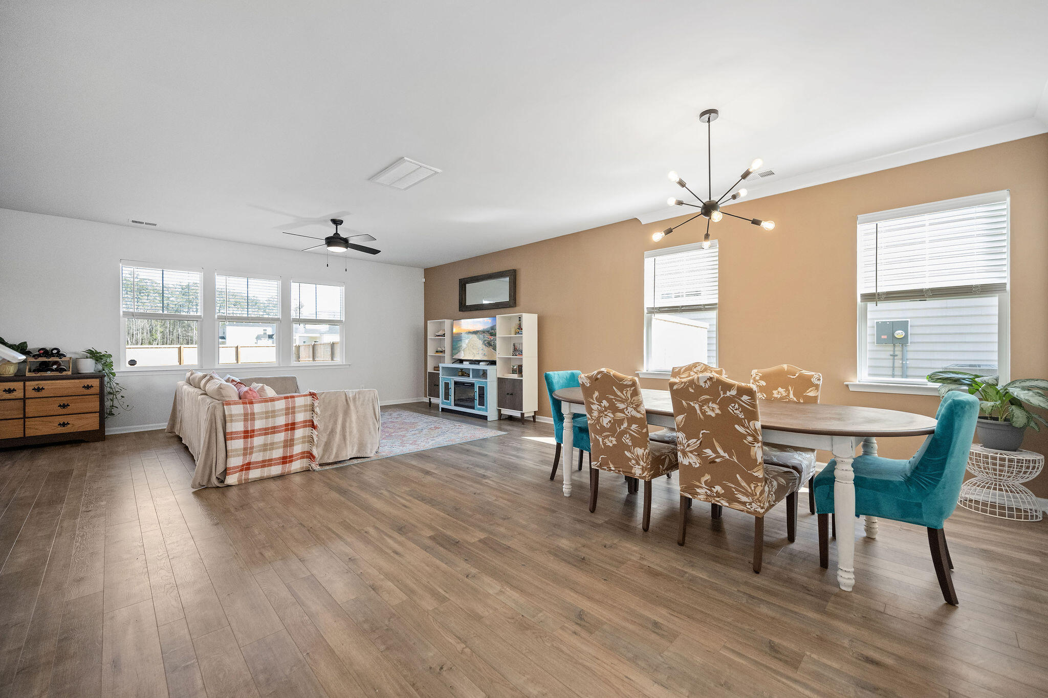 805 Squire Pope Road Summerville, SC 29486 - Photo 6 of 46 805Squirepope-79