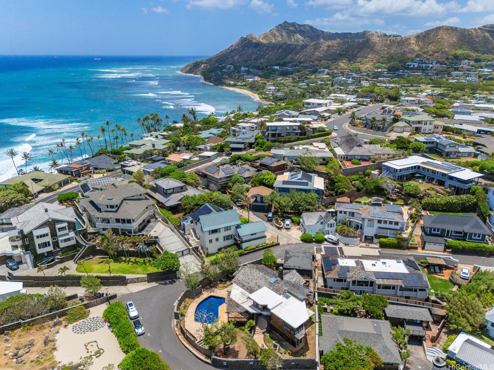 4134 Black Point Road Honolulu, HI 96816 - Photo 4 of 25 Gallery Image 4