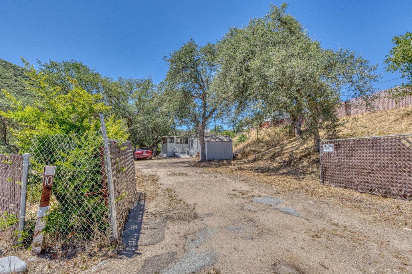 45470 Carmel Valley Road Greenfield, CA 93927 - Photo 16 of 33