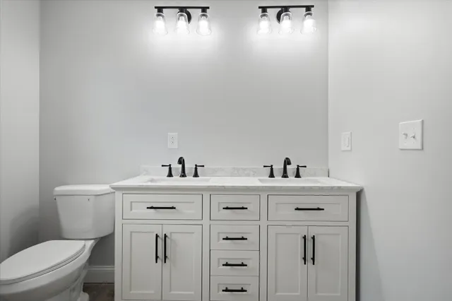 $529,900 | 649 Streamside Avenue, Hermon, ME 04401