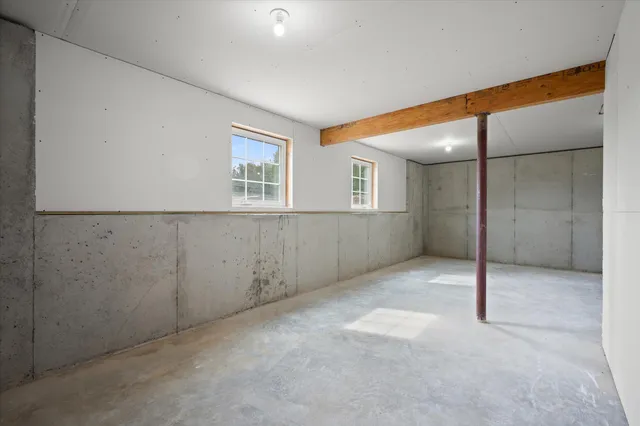 $529,900 | 649 Streamside Avenue, Hermon, ME 04401