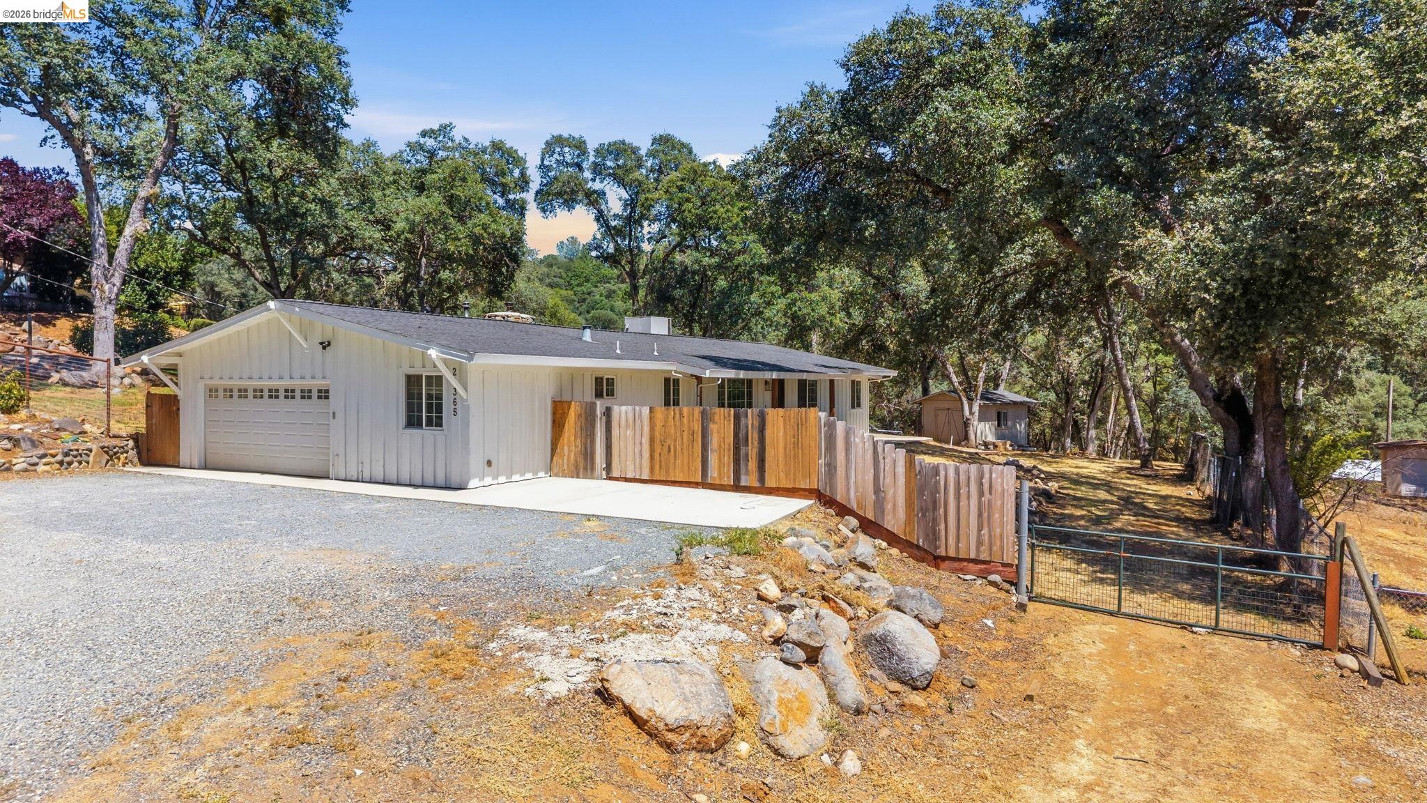 20365 Phoenix Lake Road Sonora, CA 95370 - Photo 31 of 38