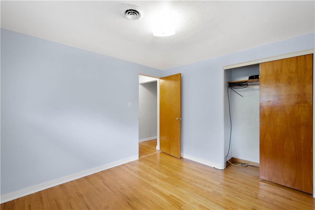4552 Battle Ridge Road Oakdale, PA 15071 - Photo 20 of 38 Gallery Image 20