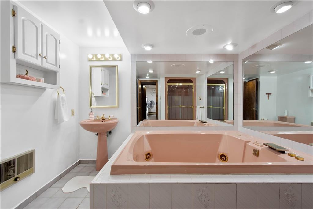 4552 Battle Ridge Road Oakdale, PA 15071 - Photo 25 of 38 Gallery Image 25