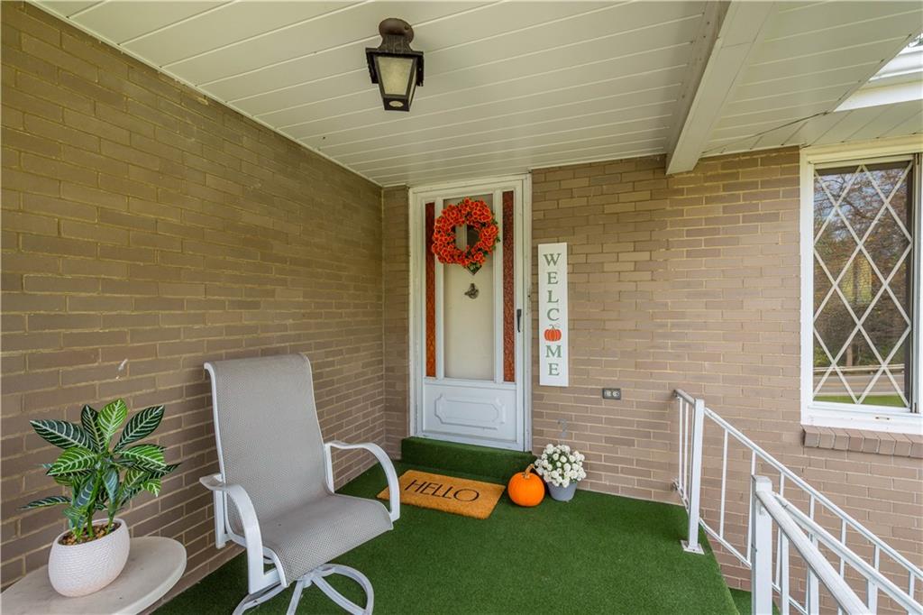 4552 Battle Ridge Road Oakdale, PA 15071 - Photo 3 of 38 Gallery Image 3