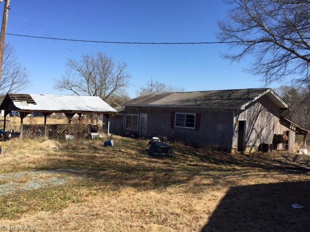 516 Roberts Road Burlington, NC 27217 - Photo 9 of 10 Land/Building/Shelter