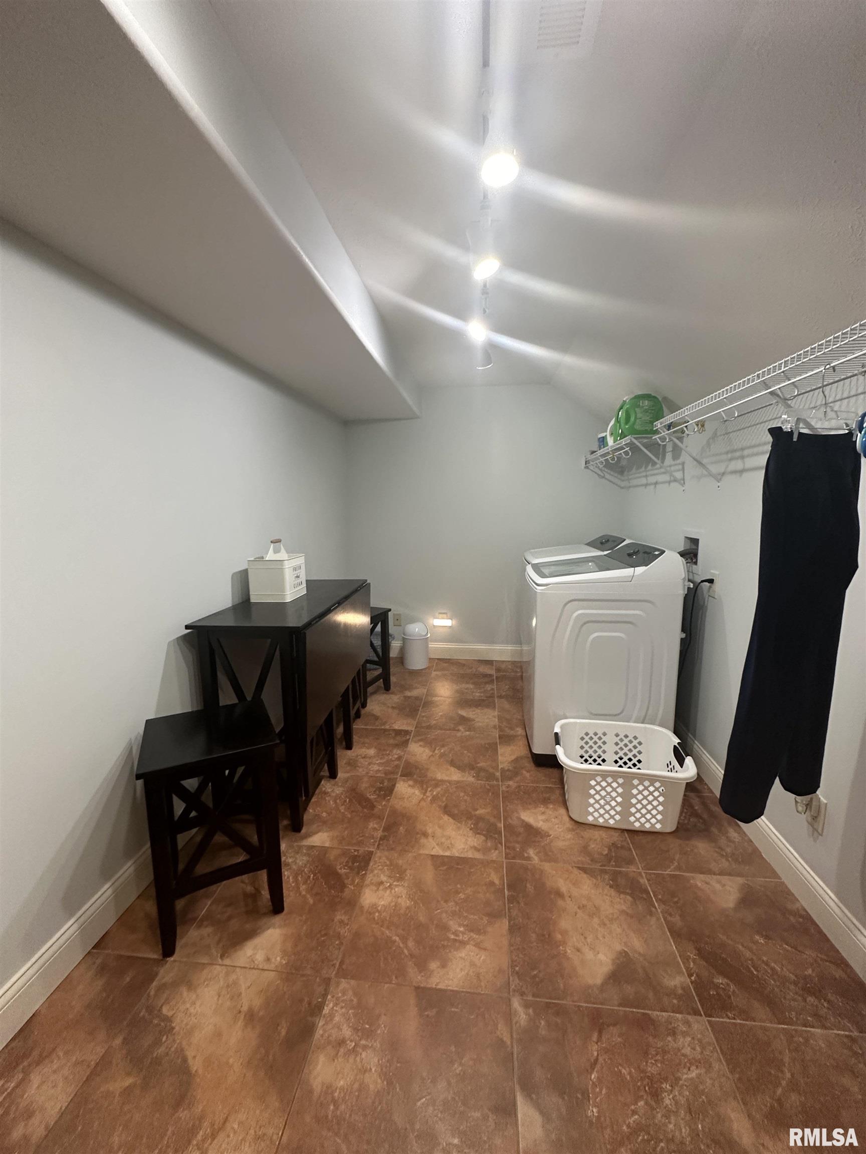 2805 Haverhill Road Springfield, IL 62711 - Photo 10 of 10