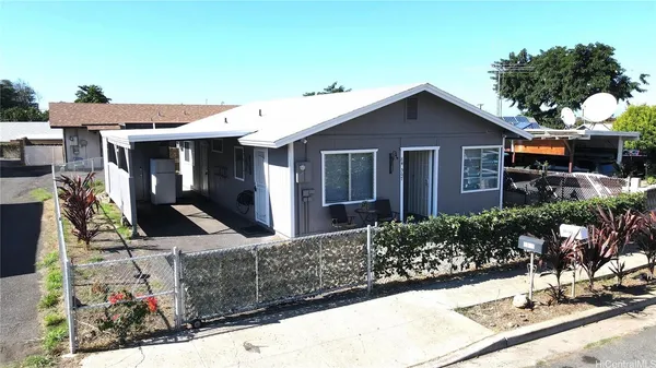 $2,600 | 84-567 Kepue Street, Waianae, HI 96792