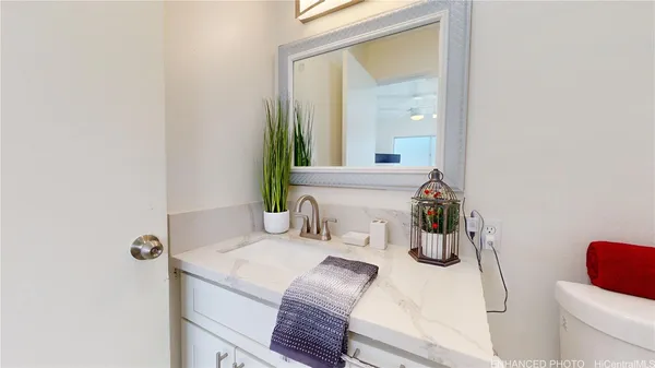 $2,600 | 84-567 Kepue Street, Waianae, HI 96792