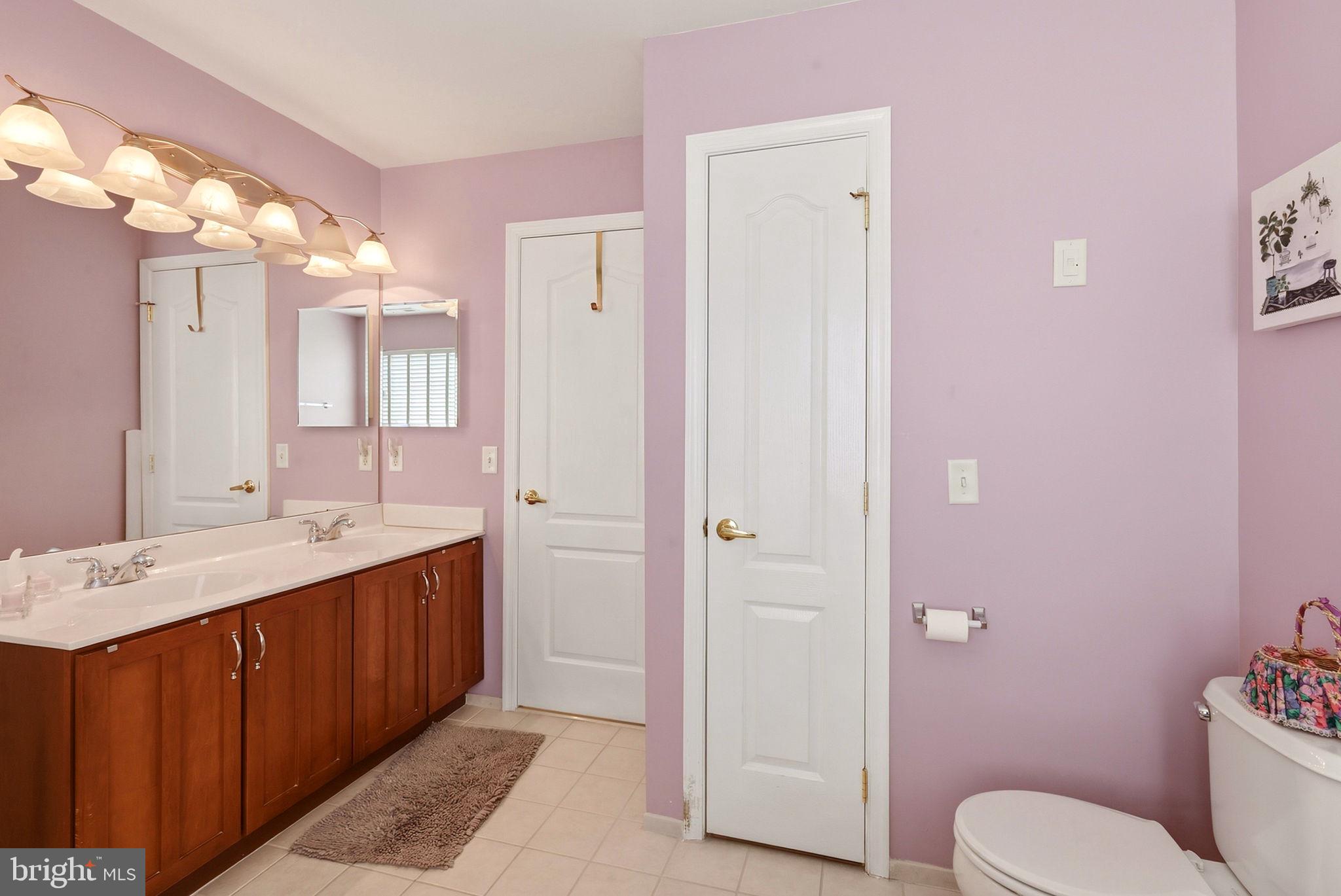 221 Hawthorne Way Riverside, NJ 08075 - Photo 22 of 25 Gallery Image 22