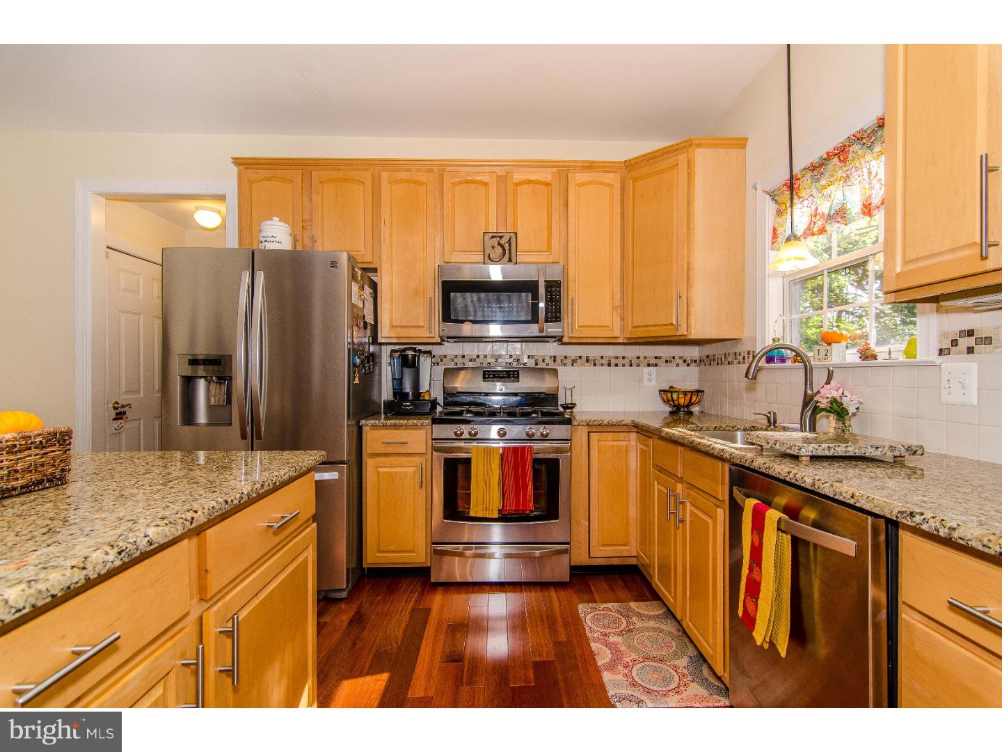 424 Bolton Road Glenside, PA 19038 - Photo 11 of 25 Gallery Image 11