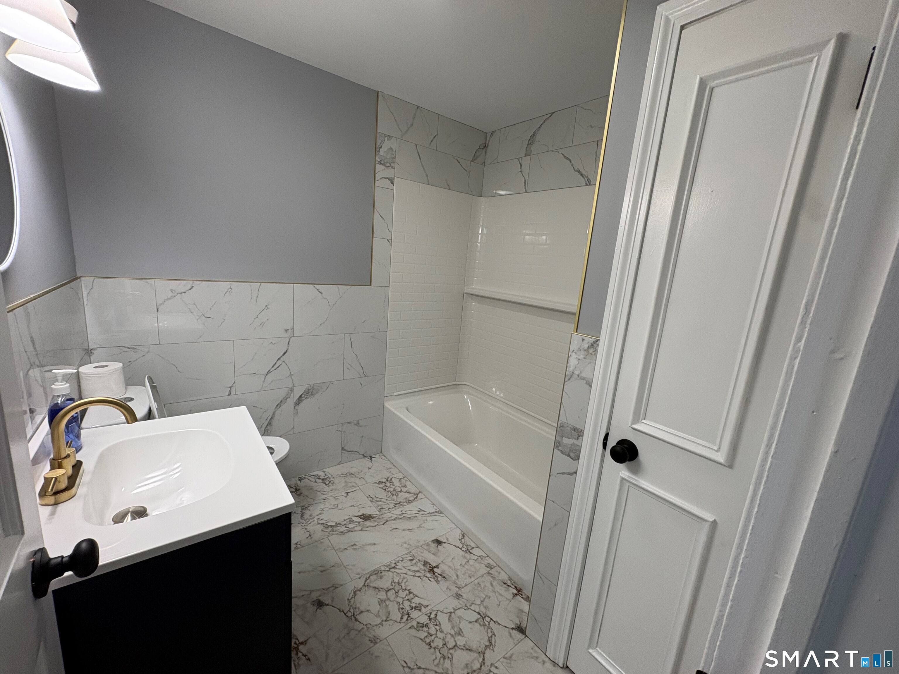 1052 New Rock Hill Road Wallingford, CT 06492 - Photo 36 of 39