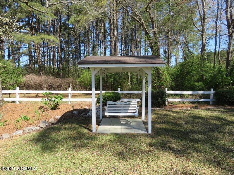 392 Hedgepeth Road Fairmont, NC 28340 - Photo 3 of 36 2