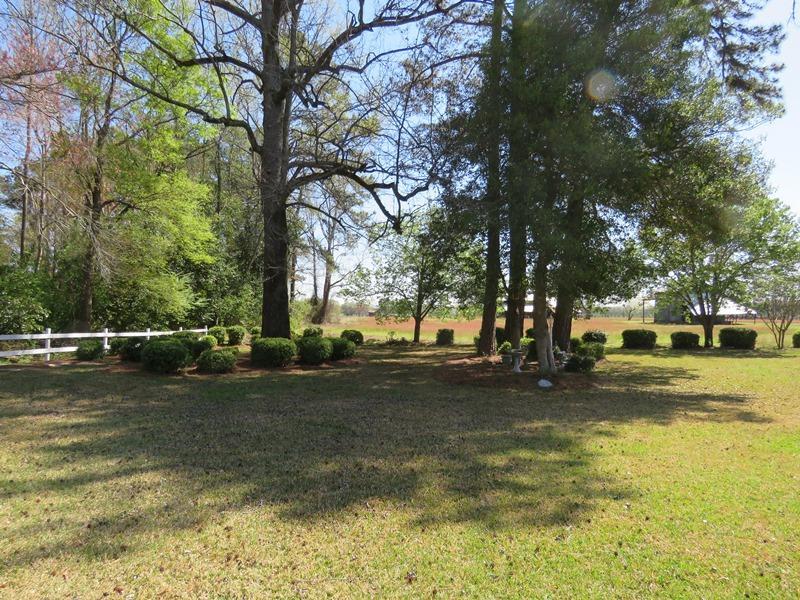 392 Hedgepeth Road Fairmont, NC 28340 - Photo 4 of 36 3
