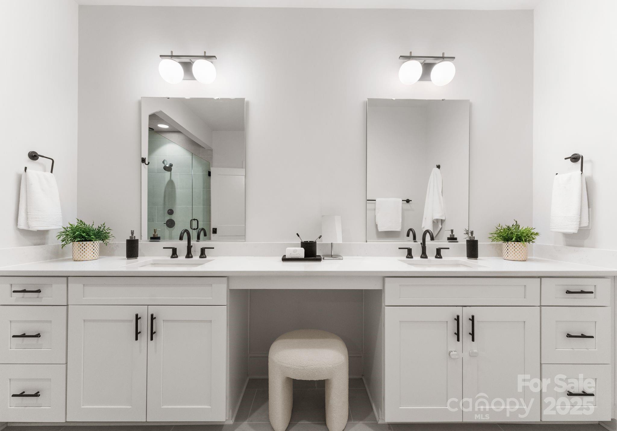 1606 Brook Road Charlotte, NC 28205 - Photo 20 of 29 Gallery Image 20