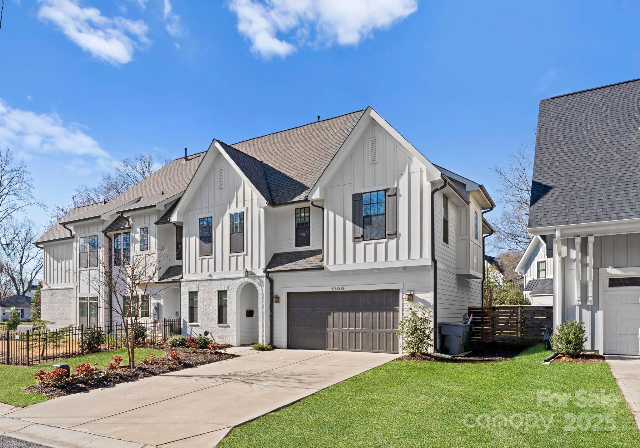 1606 Brook Road Charlotte, NC 28205 - Photo 2 of 29 Gallery Image 2