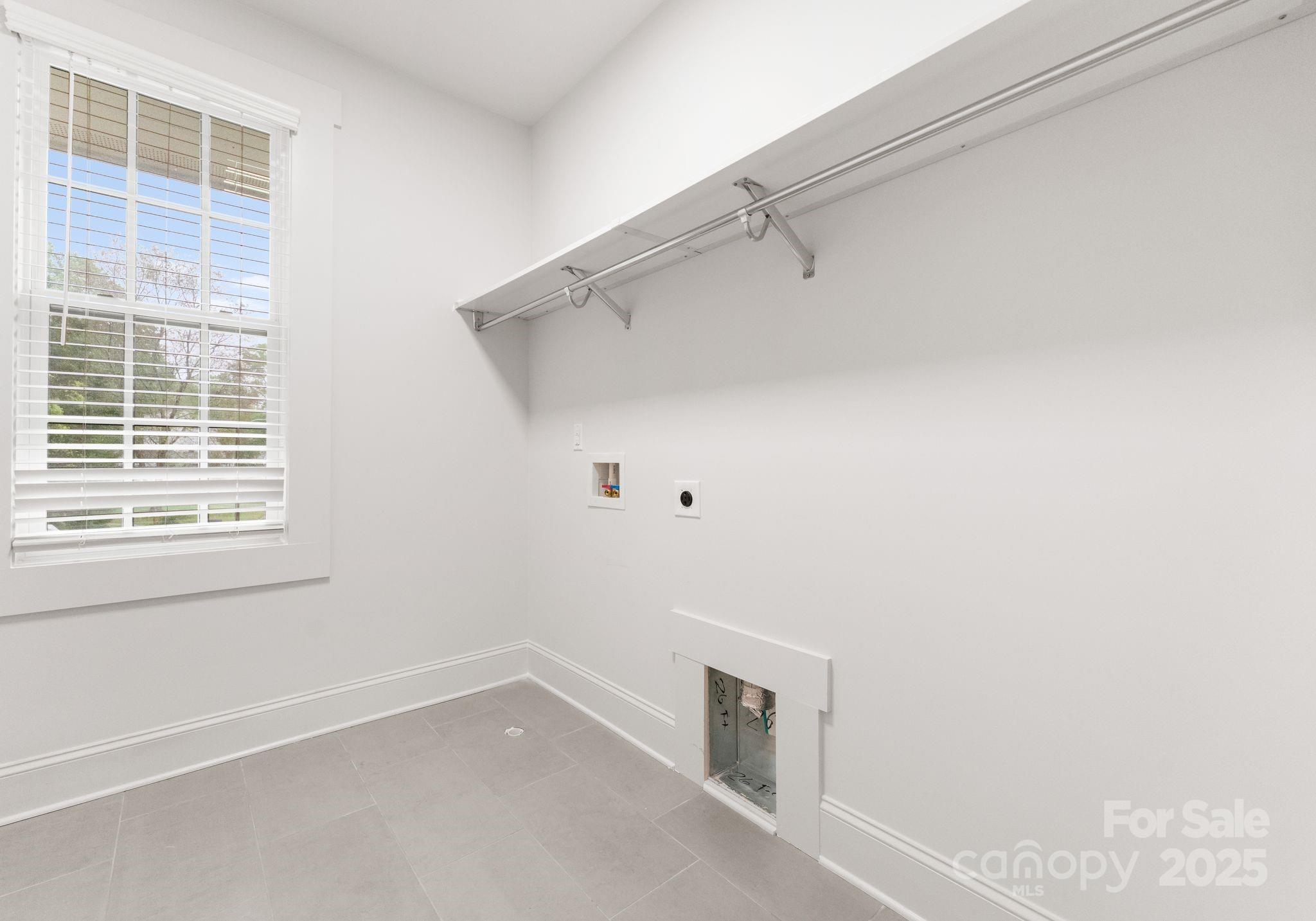 1606 Brook Road Charlotte, NC 28205 - Photo 29 of 29 Gallery Image 29