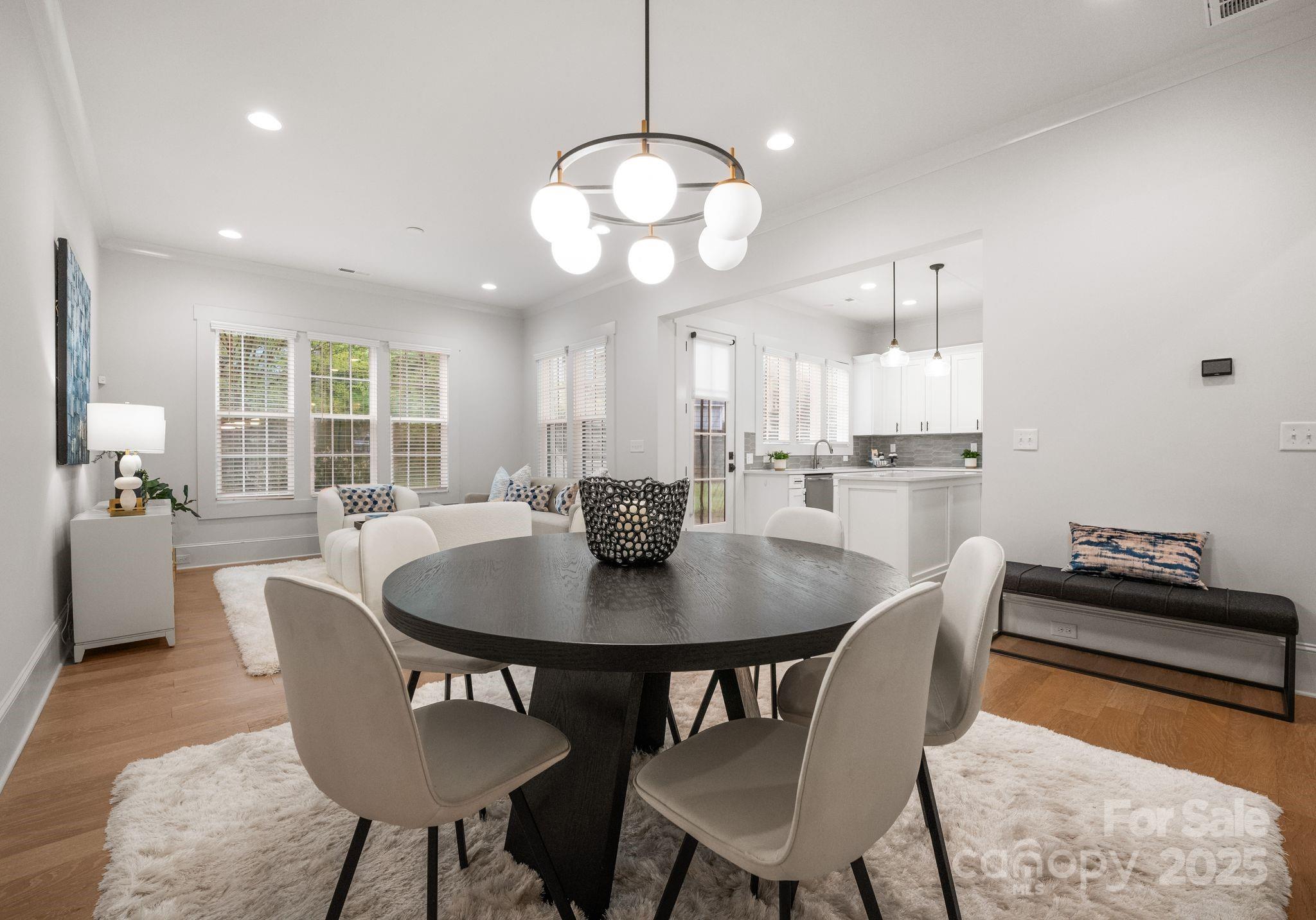 1606 Brook Road Charlotte, NC 28205 - Photo 6 of 29 Gallery Image 6