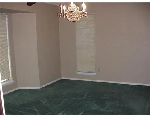 a view of empty room with window