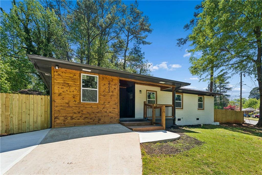 2233 Brannen Road Southeast Atlanta, GA 30316 - Photo 3 of 37