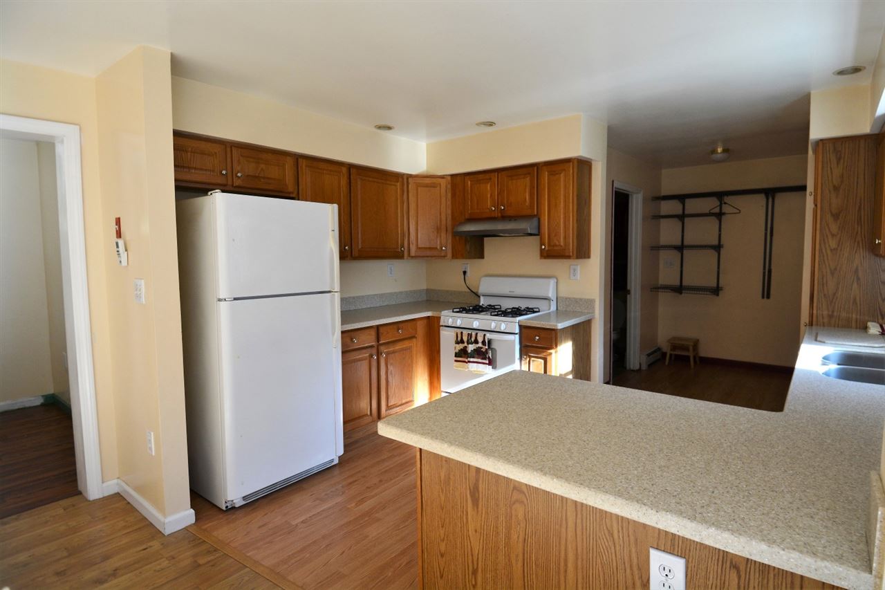122 Trotting Track Road Wolfeboro, NH 03894 - Photo 4 of 14 Gallery Image 4