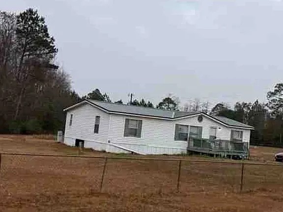 552 Curtis Road Hinesville, GA 31313 - Photo 2 of 3