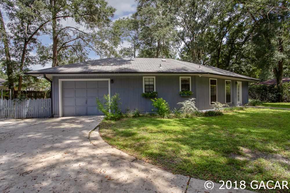 7606 Southwest 51 Place Gainesville, FL 32608 - Photo 2 of 27