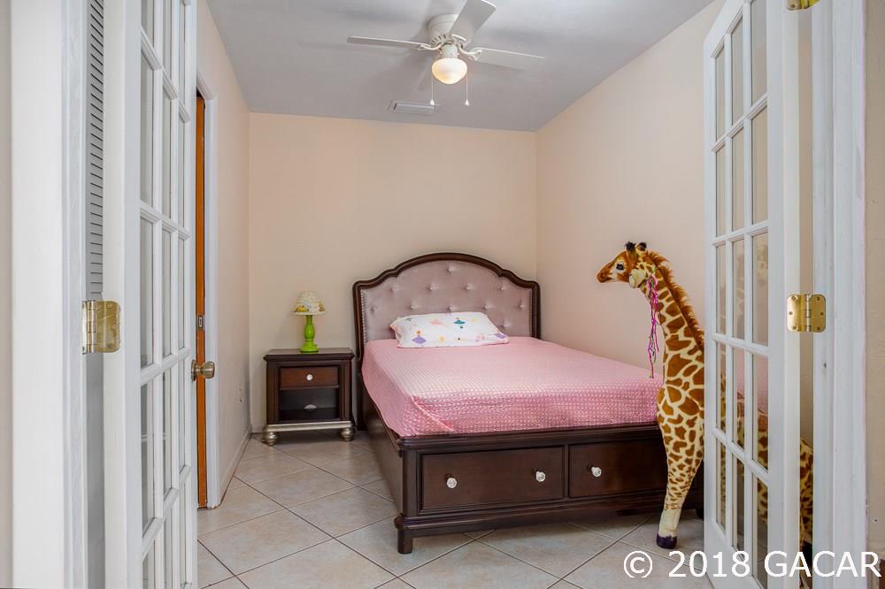 7606 Southwest 51 Place Gainesville, FL 32608 - Photo 19 of 27