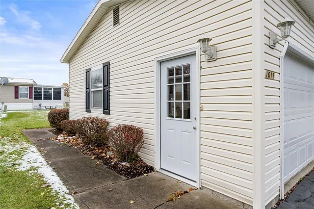 $124,900 | 1011 Gypsum Mills Street, Unit C031, Victor, NY 14564