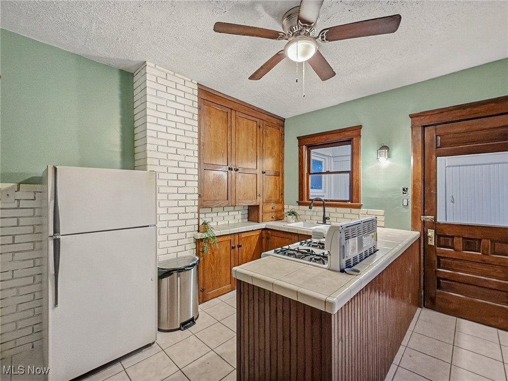 322 Shields Road Youngstown, OH 44512 - Photo 18 of 36 Gallery Image 18