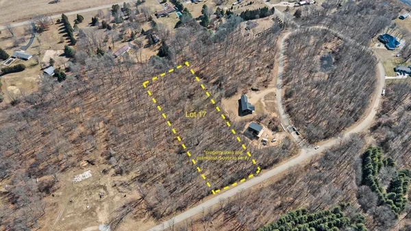 $77,275 | 17 Highfield Road, Three Rivers, MI 49093