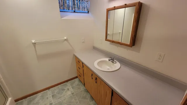 $239,900 | 2501 Goerz Avenue, North Newton, KS 67117